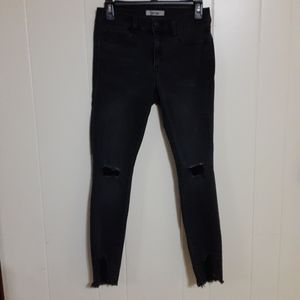 Refuge Denim Distressed Black Mid Rise Womens size 4 skinny jeans